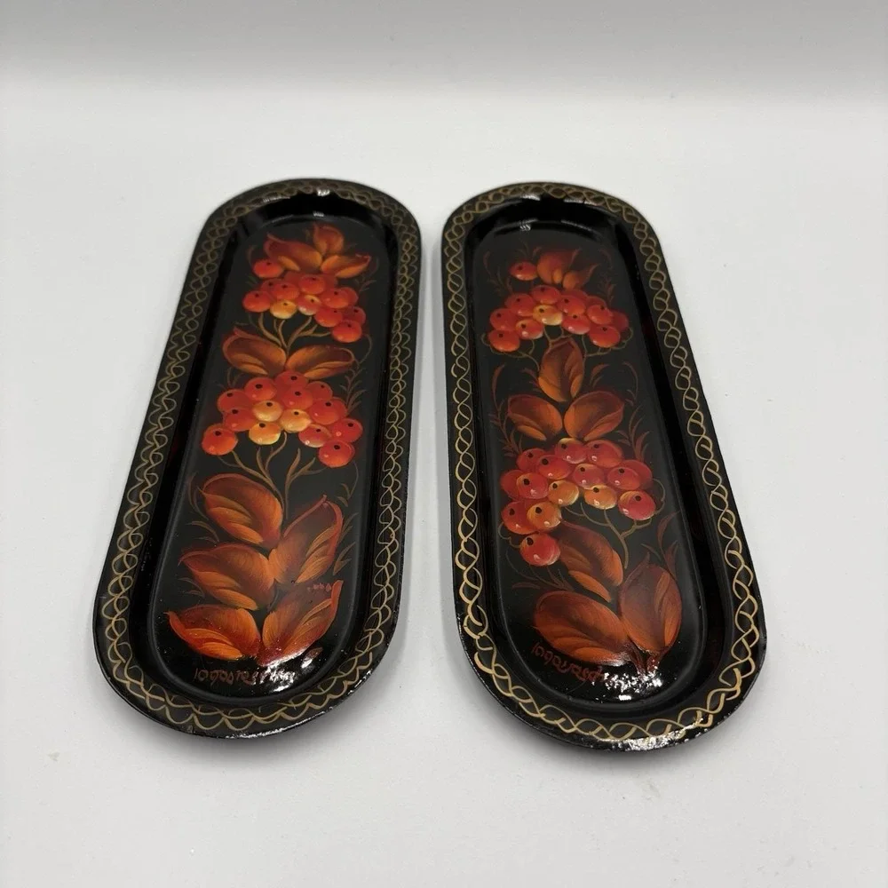 Two (2) Zhostovo Hand painted Russian Metal Decorative Trinket Tray Red Berries